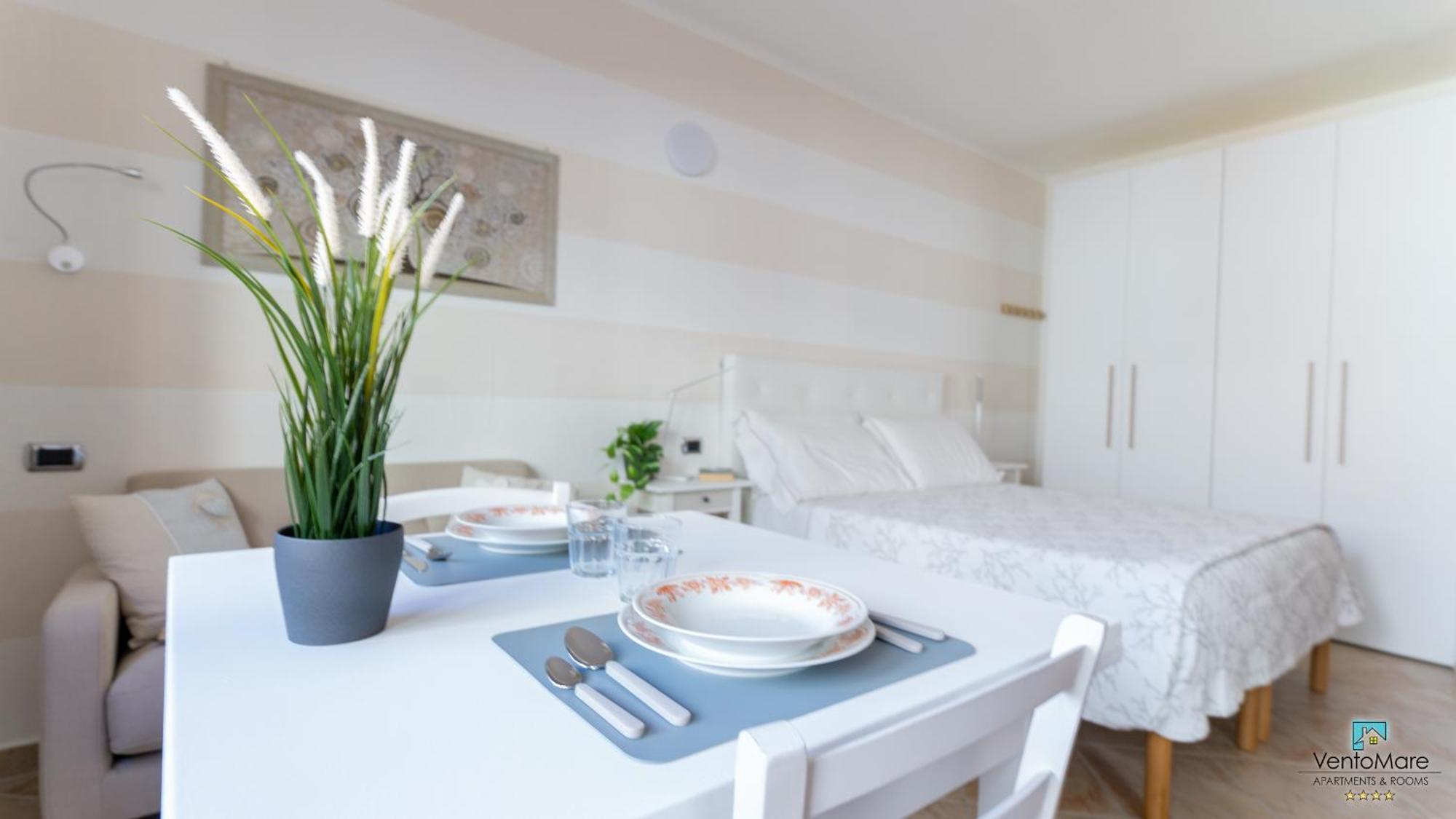 Apartments & Suites Vento Mare Palau Ngoại thất bức ảnh